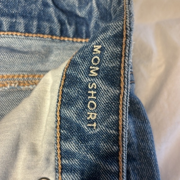 American Eagle  Jean shorts, size 4 women’s - Picture 4 of 4